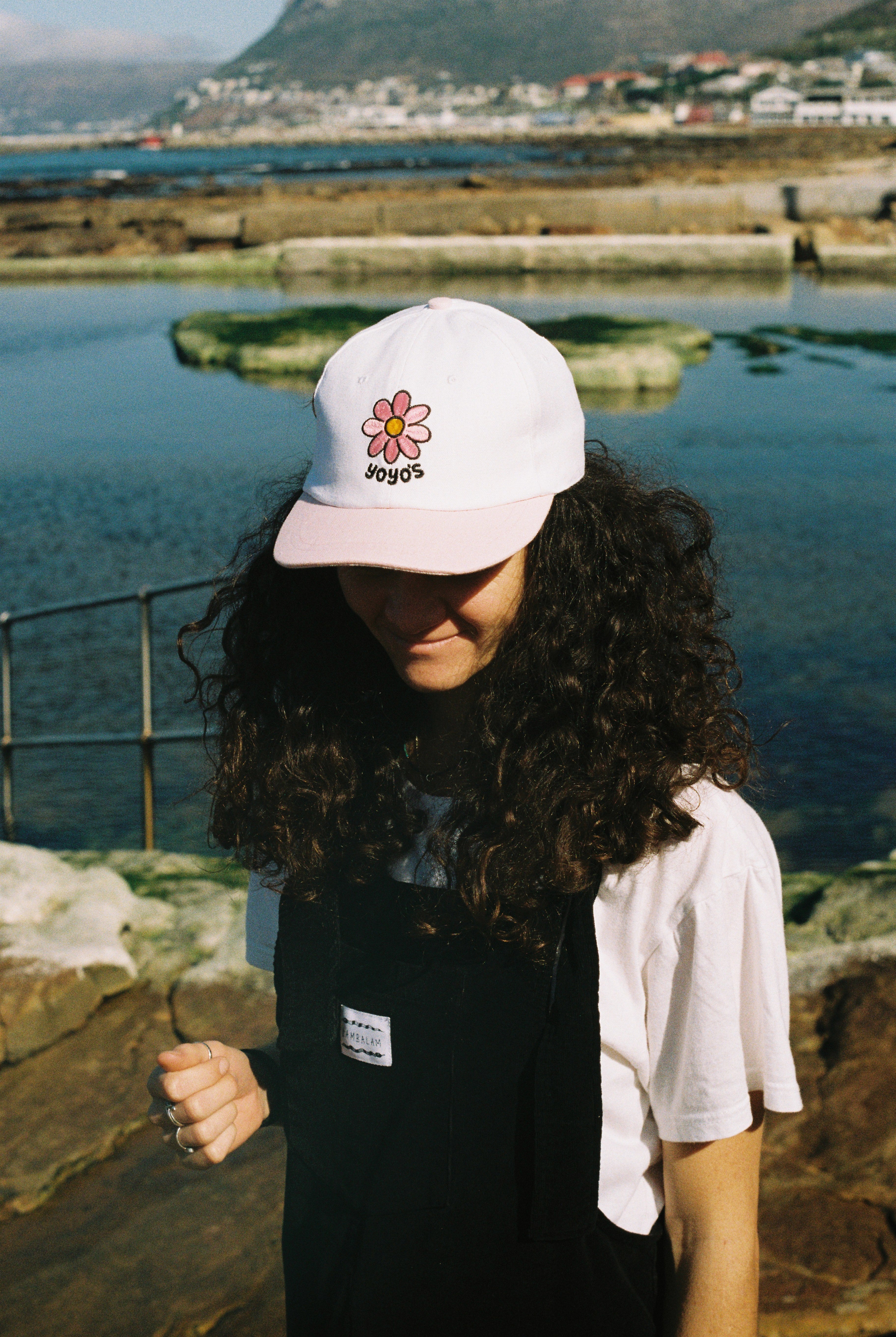 Pink Daisy Cap